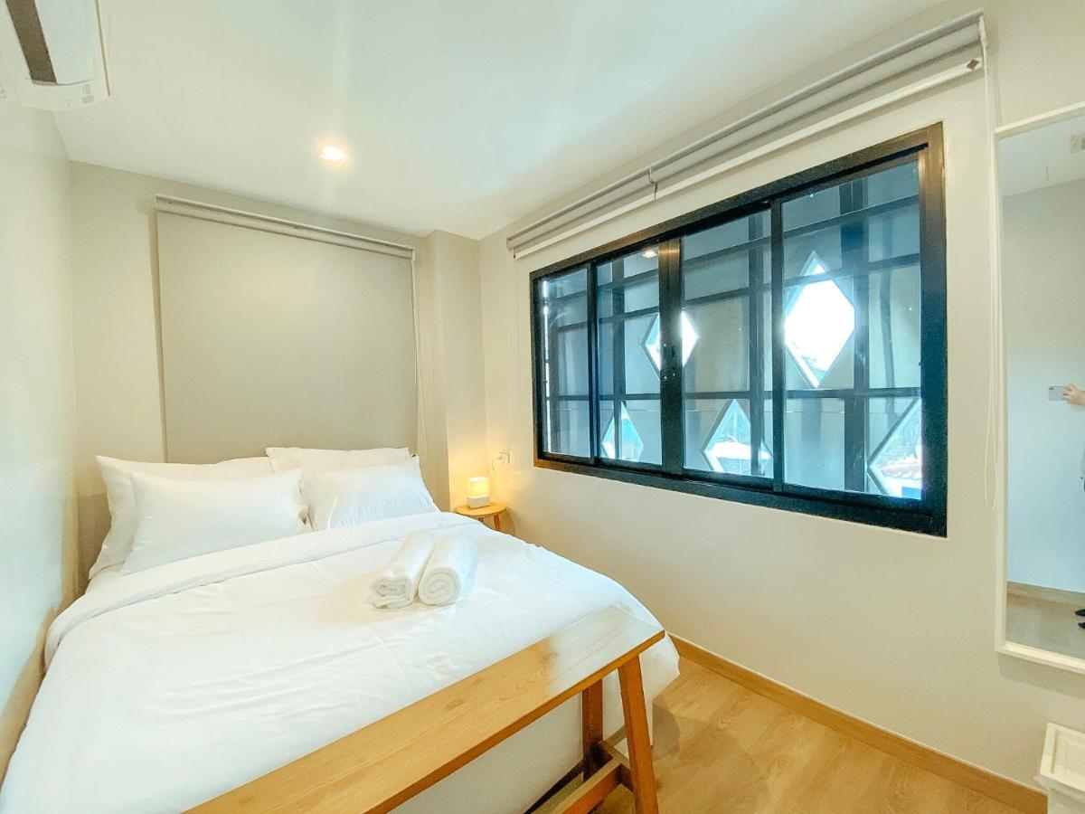 Yakthai Poshtel バンコク都 エクステリア 写真