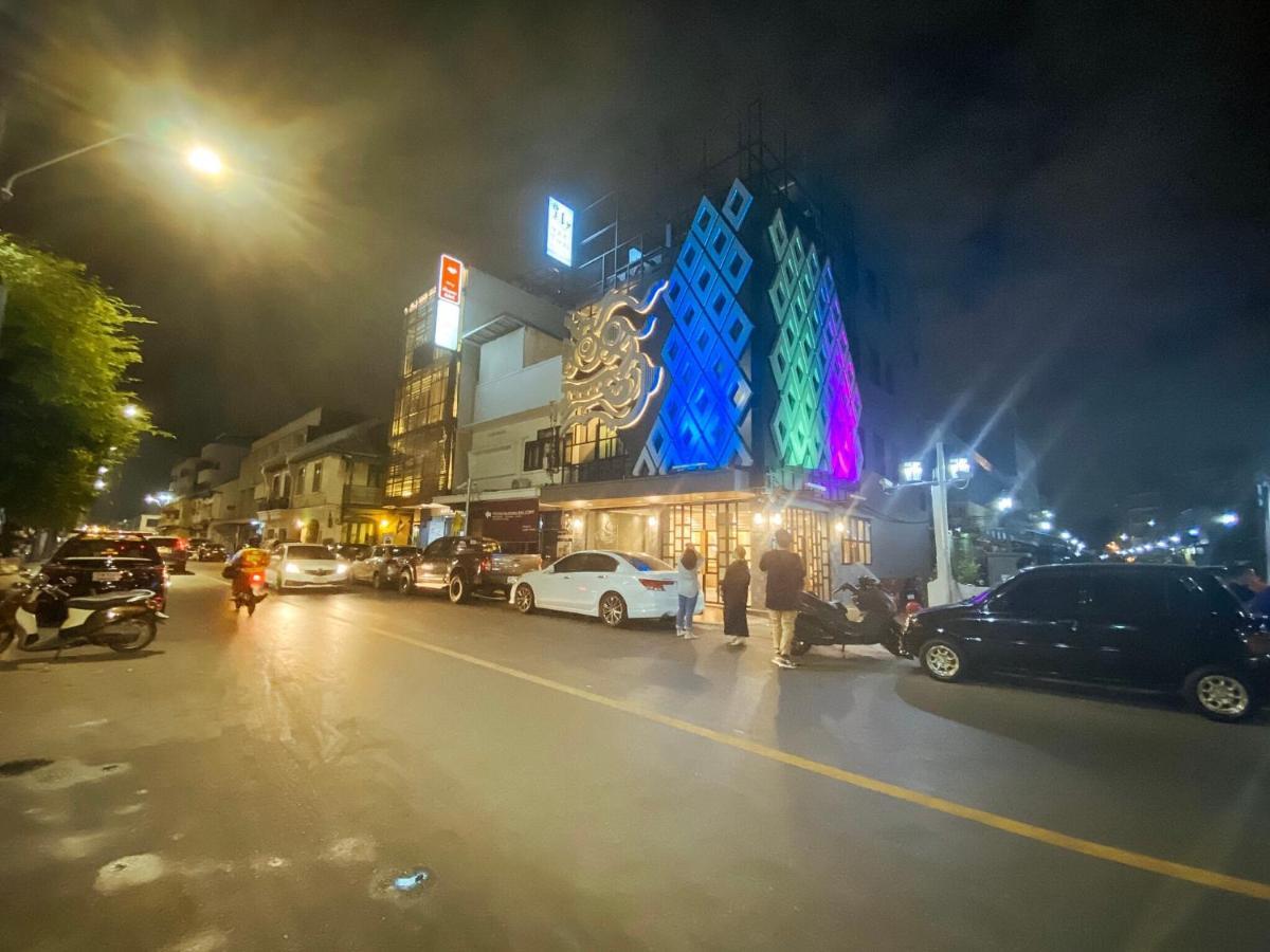 Yakthai Poshtel バンコク都 エクステリア 写真